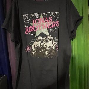 Jonas Brothers Graphic Tee - Black